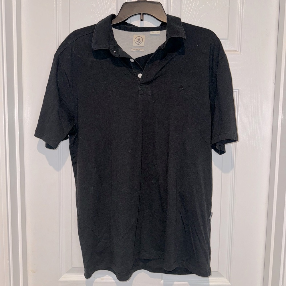 Volcom black Polo Shirt. Size L